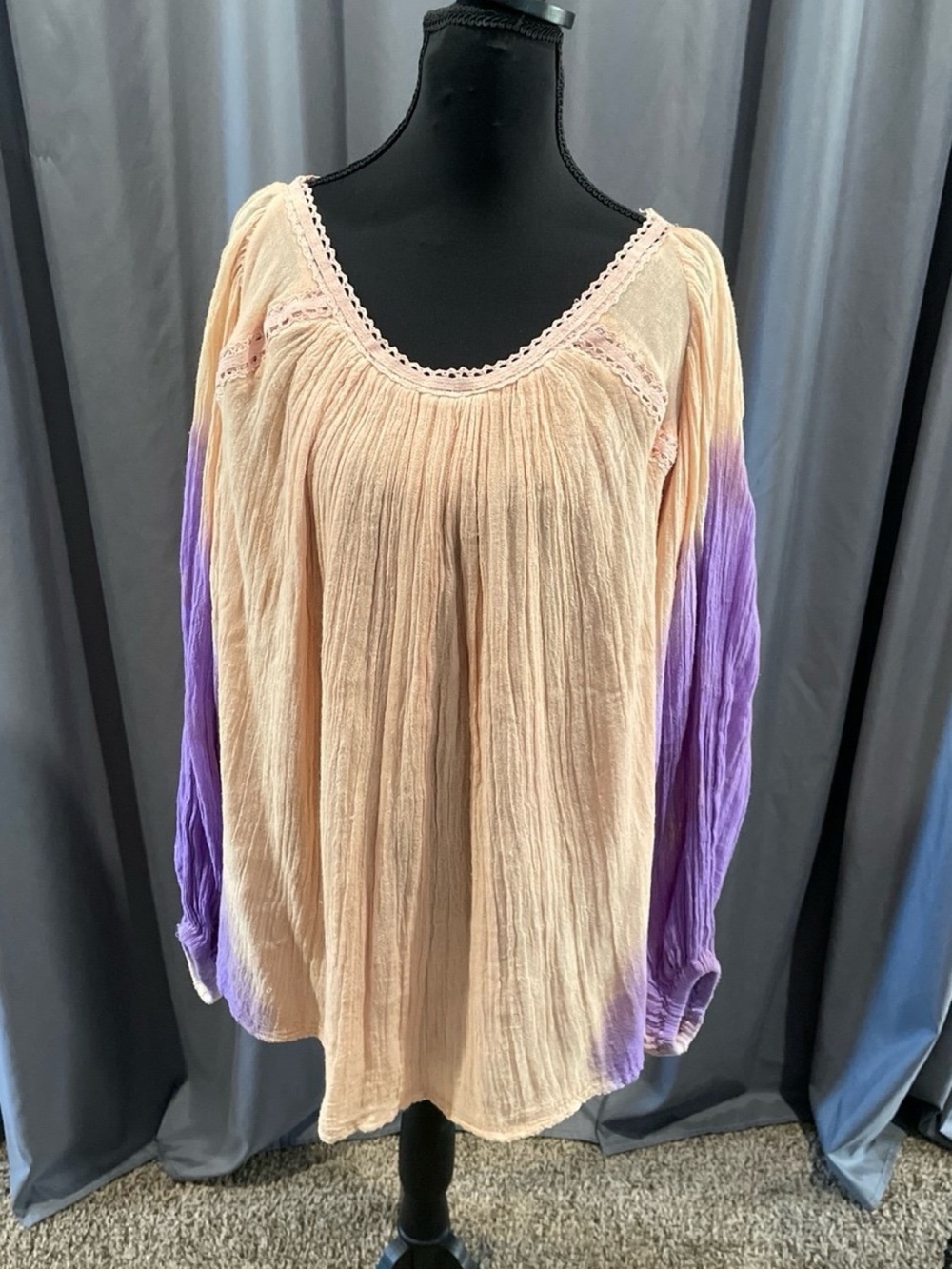 Jen’s pirate booty ombré gauze, crinkle tunic blouse XL